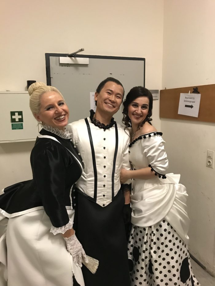 1 Backstage-Die-Fledermaus.-Seda-Nahapetyan-right-scaled-e1613069399338