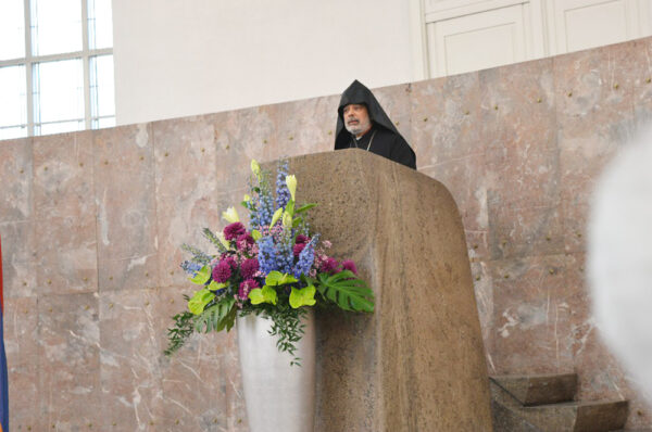 Christina Narinyan and Agai Mkrtchian