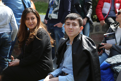 MyWay 3-Hamlet-and-mother