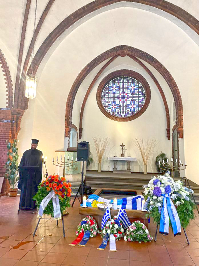 Berlin Program Marks Centennial of Burning of Smyrna