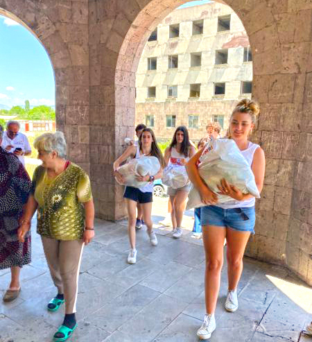 Justin Leach and Christina Kew