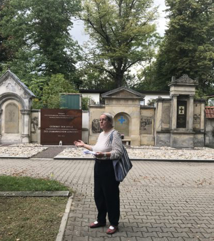 Tessa Hofmann presents memorial monuments